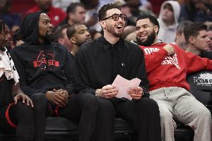 香波特：范弗里特复出后 新赛季的火箭和杜兰特都将有望变得更好