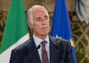 意足协主席：我告诉国家队我们全都同舟共济，要展示出应有的信心
