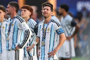 ESPN：梅西内马尔之后，阿根廷巴西传奇10号球衣花落谁手？