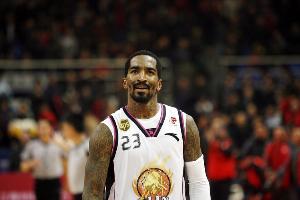 300万刀！JR：NBA停摆我为钱远赴CBA 飞速复赛我却被困住了