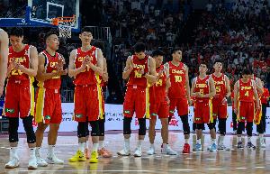 媒体人：篮协给CBA俱乐部颁发证书感谢支持国家队 今夏集训149天