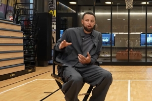 库里：最想和艾弗森一起训练 从我进NBA起我就是他的超级粉丝