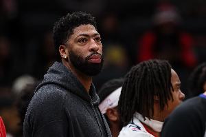 萨尔+艾顿！浓眉：我身边有5号位时才最成功 新赛季将很有趣