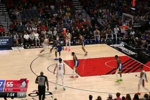 举火烧天！莫兰特持球强攻 潇洒滞空滑翔上篮命中