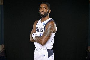 欧文谈与安踏合作：这不止是一份球鞋合同 是不断成长的伙伴关系