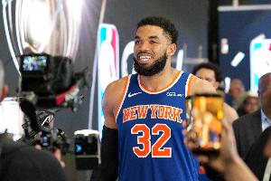 A·史密斯：唐斯刚帮尼克斯结束53年冠军荒 少给7700万就是不尊重