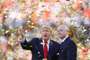 ESPN：为避免巴洛贡红牌争议重演，国际足联拟修改相关规则