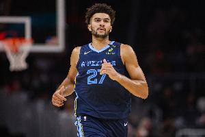 ClutchPoints：30位媒体人预测最佳新秀 布泽尔15票第1 迪班萨6票